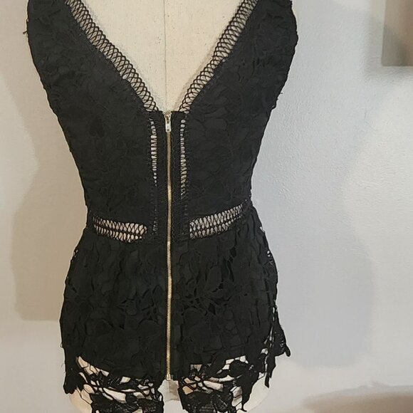 FFRANCESCA'S LACE TRIM TOP - Picture 7 of 8